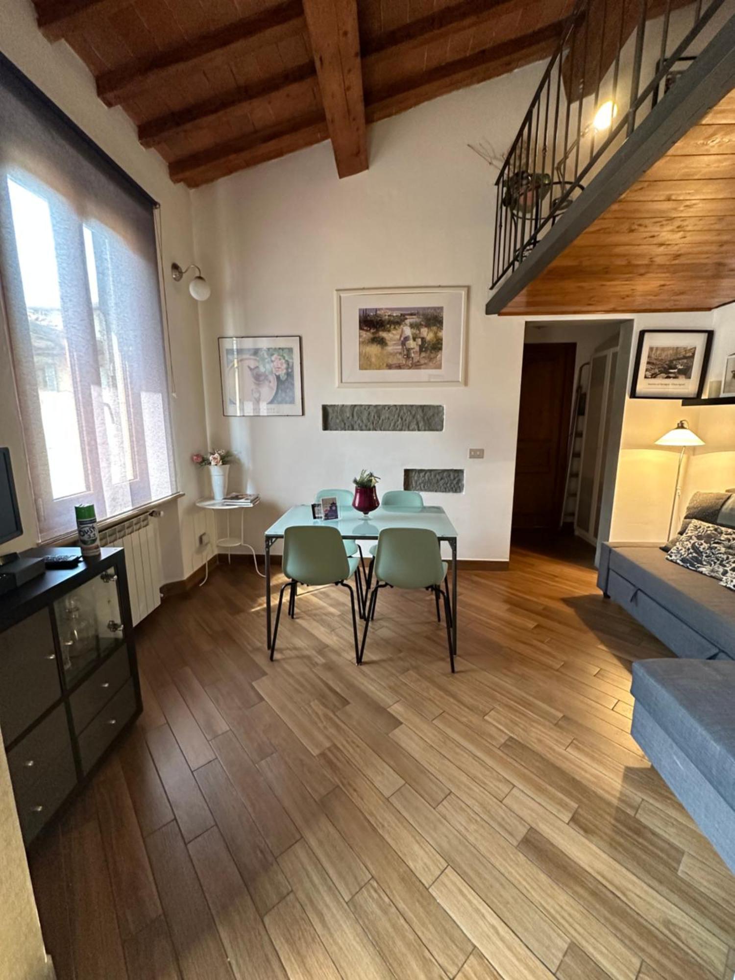 Acacia Apartments Salvia-Rosmarino Firenze Bagian luar foto