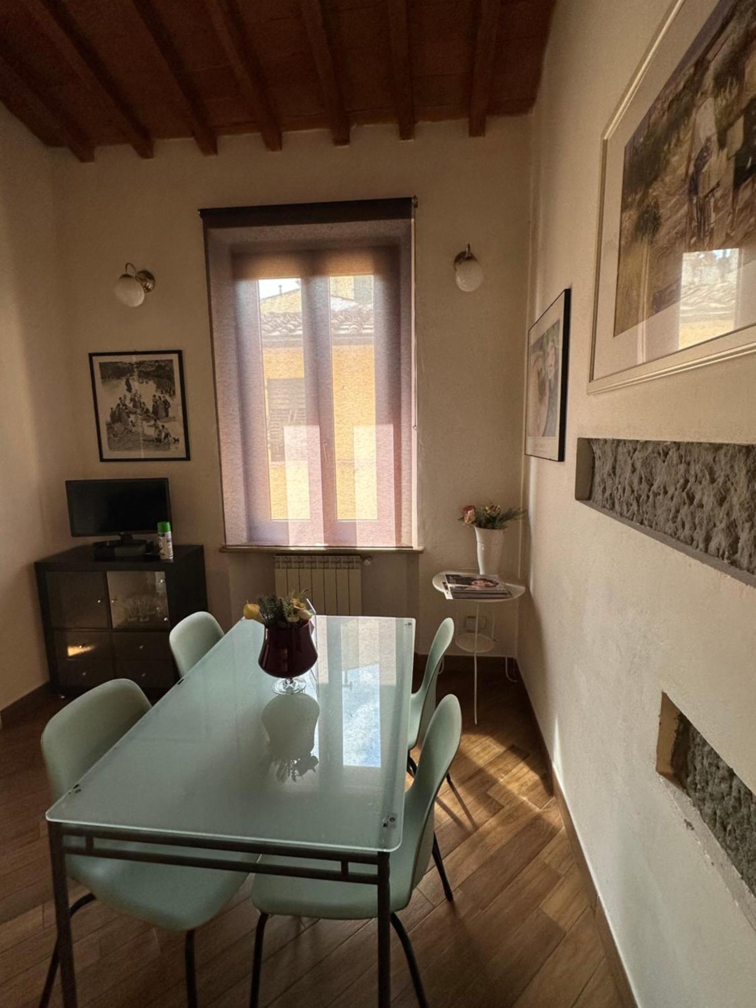 Acacia Apartments Salvia-Rosmarino Firenze Bagian luar foto