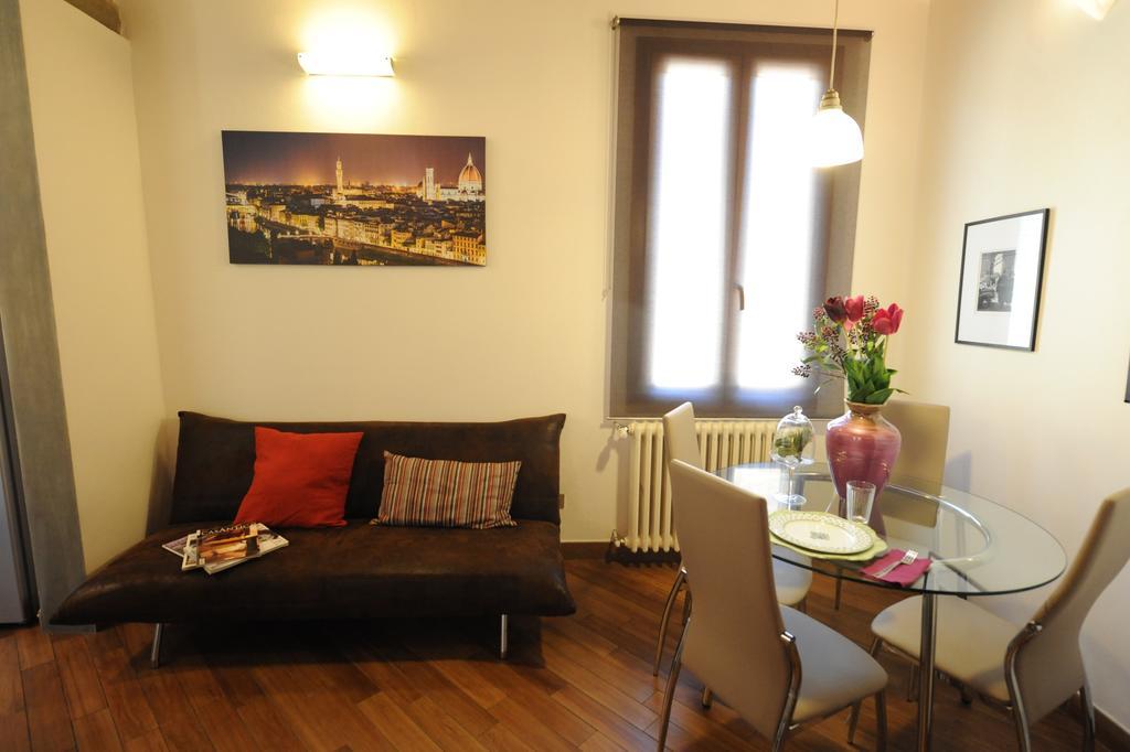 Acacia Apartments Salvia-Rosmarino Firenze Bagian luar foto